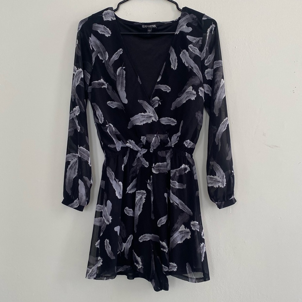 Express Romper - Picture 2 of 4